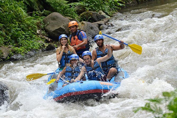 Bali 10 Kilometers Extreme Ayung River Rafting with Lunch - Key Points