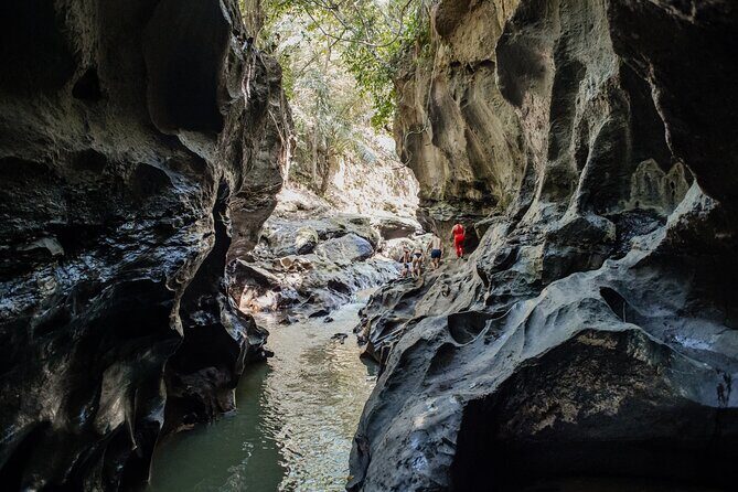 Bali Adventure Tour: Hidden Canyon, Tegenungan Waterfall, Goa Gajah temple - FAQ