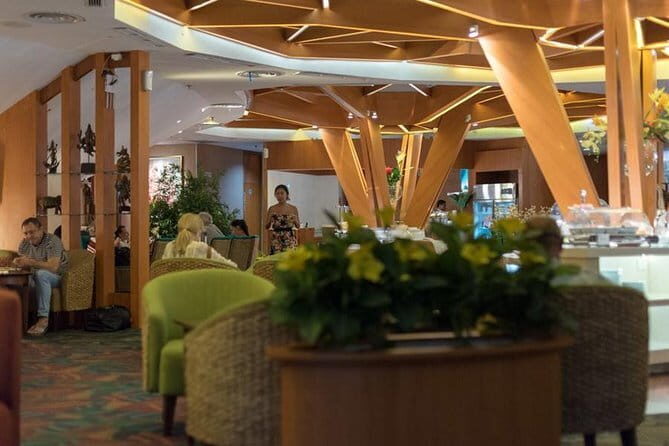 Bali Airport Immigration Fast Track Service - Is It Worth the Cost?