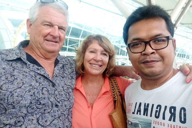 Bali airport transfer check in or check out Seminyak area - A Closer Look at the Service