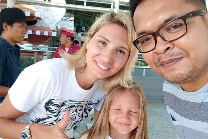 Bali airport transfer check in or check out Ubud area - The Sum Up