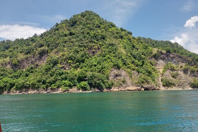 Bali Blue Lagoon Snorkeling Tour With Sea Side Lunch And Transfer - The Sum Up