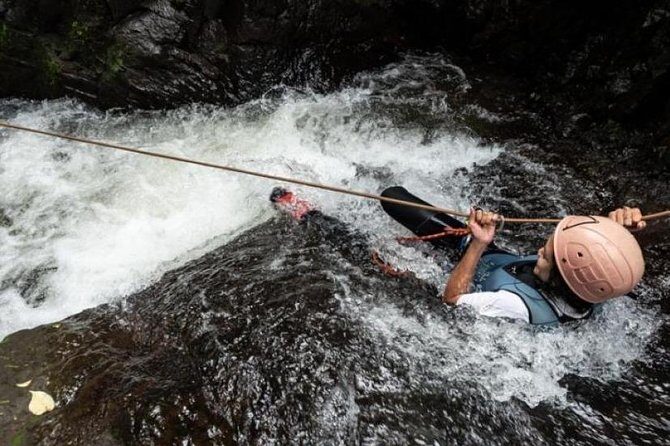 Bali Breathtaking Adventure: Arjuna Gorge Walk - Group Size and Atmosphere