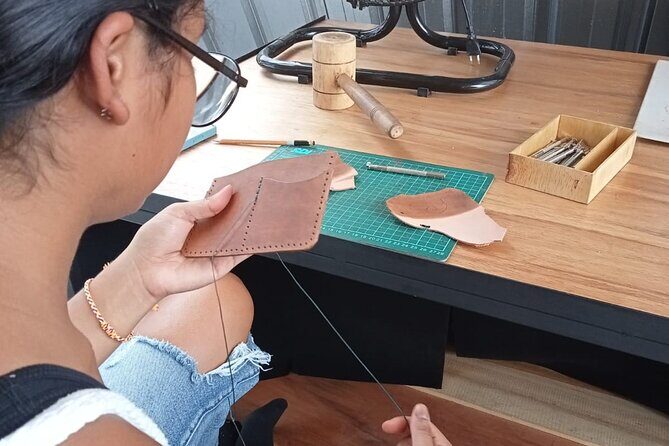 Bali Leather Craft Workshop - 6 hours ( canggu / seminyak) - Who Is This Experience Best For?