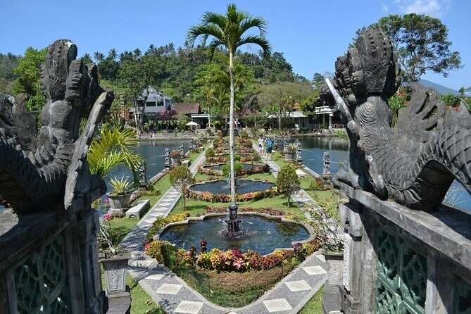 Bali Lempuyang Gate of Heaven and Private Blue Lagoon Snorkeling - What Sets This Tour Apart: The Practical Details