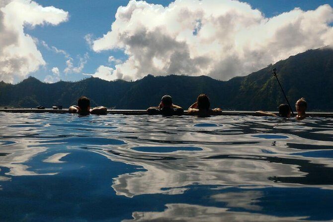 Bali: Mount Batur Sunrise Hike and Natural Hot Spring Option - The Experience in Detail