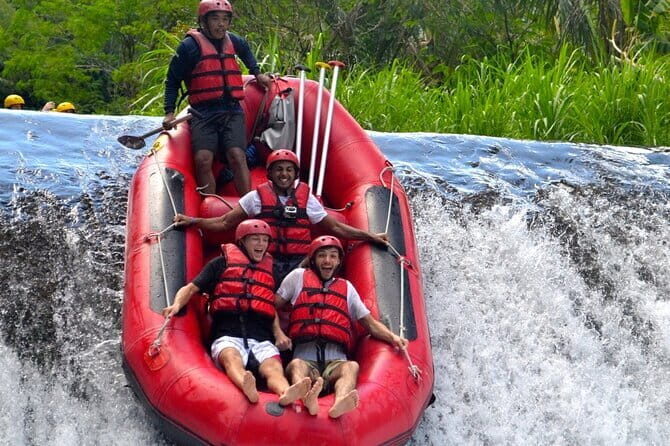 Bali River Tubing for 1,5 Hours with Pick Up Service and Lunch - The Experience’s Pros and Cons