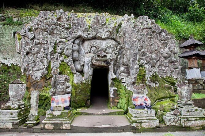 Bali Shaman,Palm Reading,& Spiritual - Key Points