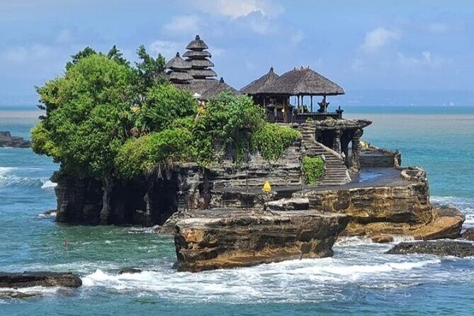 Bali Tanah Lot, Ulun Danu Beratan & Jatiluwih Rice Terrace - An In-Depth Look at the Tour Experience