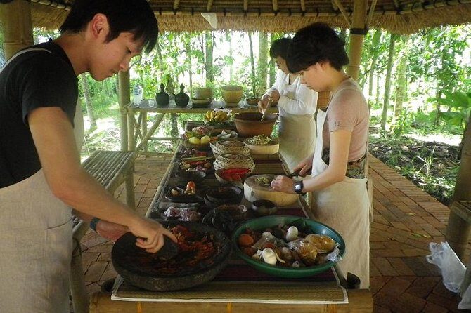Balinese Cooking class with traditional morning market visit - FAQs