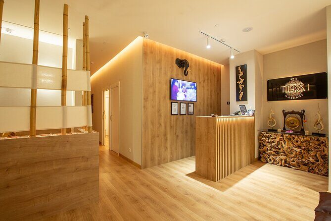 Balinese massage with essential oils 60 min at THAI MASSAGE ALURA - What Sets This Massage Apart?