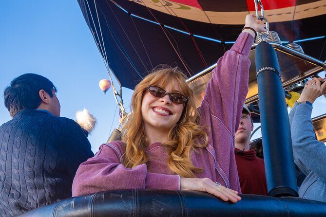 Balloon flight / Breakfast in the cave / CDMX pick-up + Pyramids - Key Points