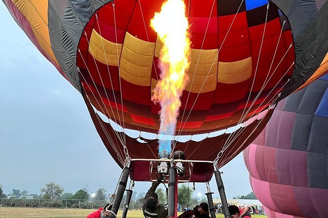 Balloon Flight, Cave Breakfast, Private Pick Up CDMX and Pyramids - An Introduction to the Experience