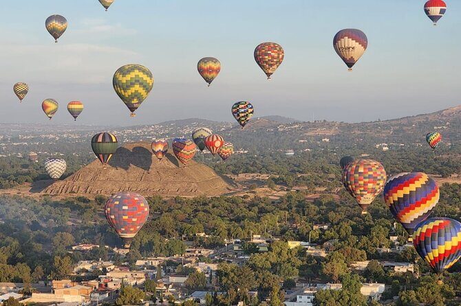 Balloon flight in Teotihuacán from Mexico City - A Closer Look at the Experience