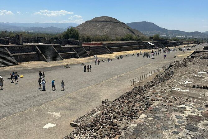 Balloon Flight over Teotihuacan with Breakfast - Who Should Consider This Tour?