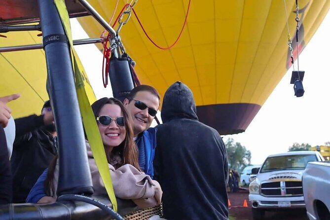Balloon flight Teotihuacan, Breakfast in a cave Pick up in CDMX - An Excursion That Combines Adventure and Culture