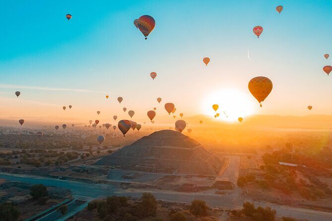 Balloon Flight with Buffet Breakfast - Discover the Magic of a Balloon Flight Over Teotihuacán