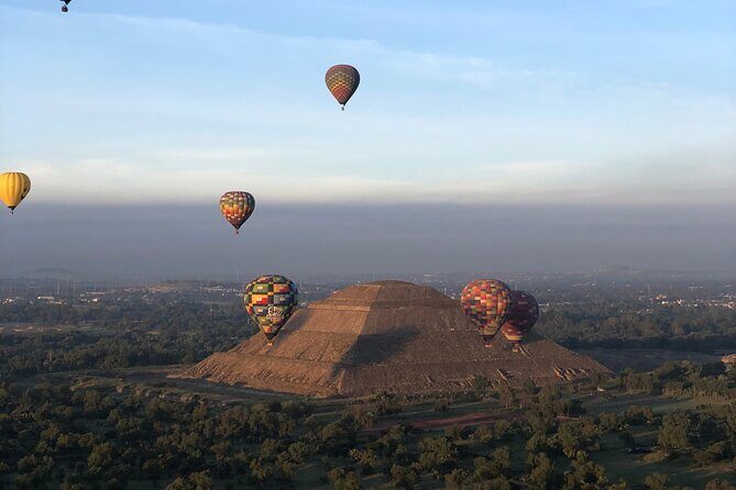 Balloon Flight with Pick Up on CDMX + Breakfast + Pyramids - What’s Included and What’s Not