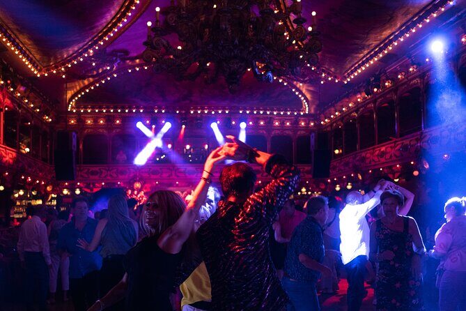 Ballroom Dancing with Live Orchestra Ticket in Carrer del Tigre - Who Should Consider This Tour?