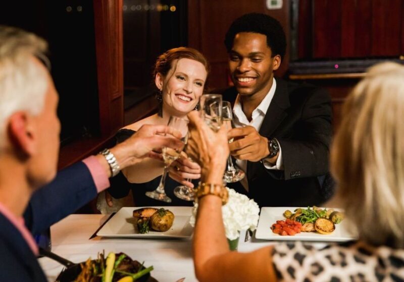 Baltimore: Christmas Eve Gourmet Brunch or Dinner Cruise - Key Points