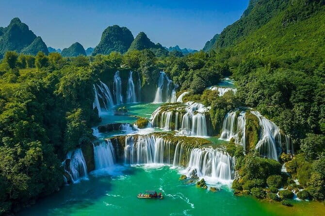 Ban Gioc Waterfall - Nguom Ngao Cave 1 Day - Introduction