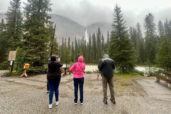 Banff and Yoho Lakes with Takakkaw Falls Group Tour - The Sum Up