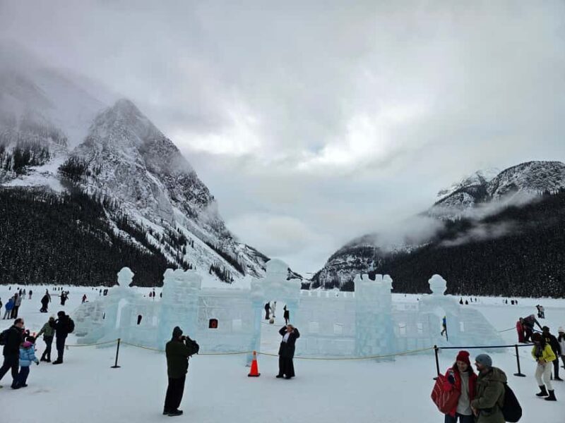 Banff and Yoho Winter Wonderland Private Tour - What Makes the Experience Stand Out?