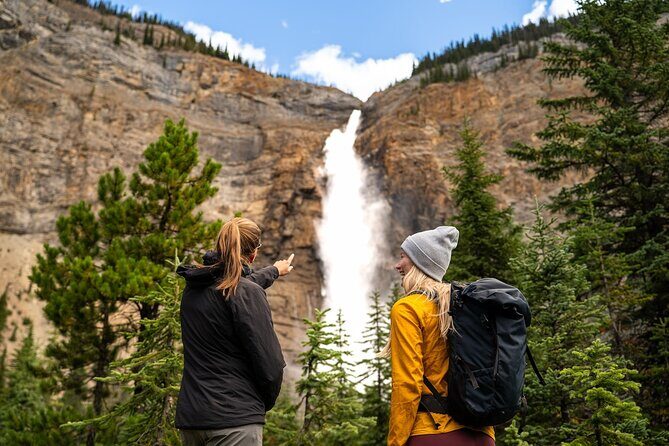 Banff Big 3 Moraine Lake, Lake Louise and Emerald Lake Tour - How the Day Unfolds