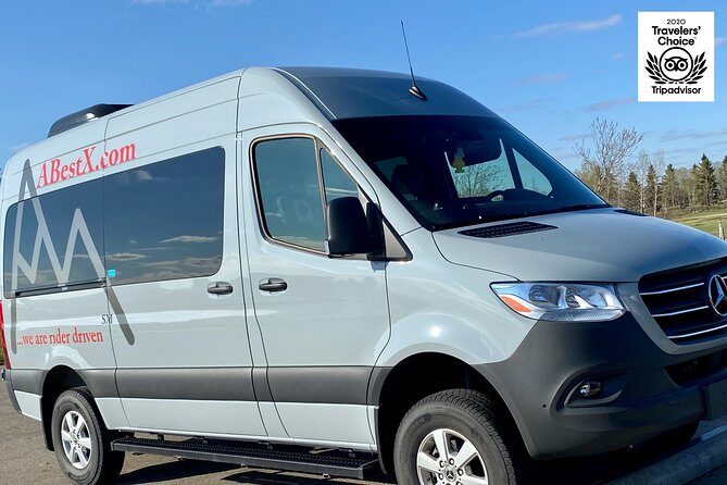Banff |Canmore| Kananaskis to Calgary YYC AirportPrivate Shuttle - A Practical, Comfortable Solution for Your Banff to Calgary Journey