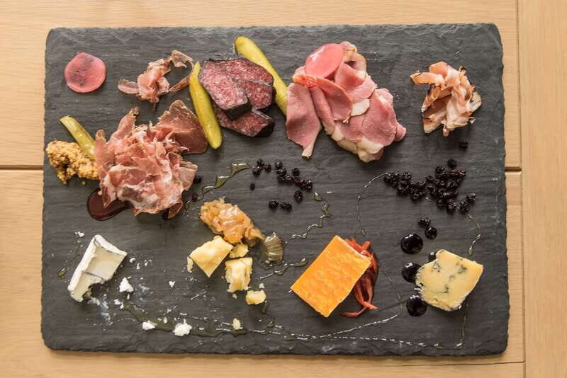 Banff: Castle Food Experience at Banff Springs Hotel - Key Points