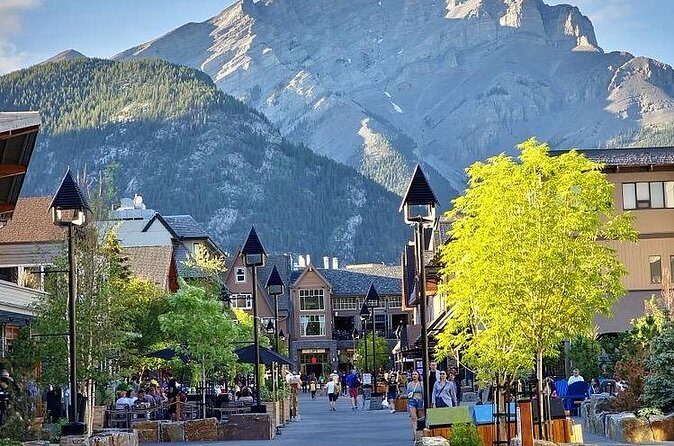 Banff Gondola Hot Springs Bow Falls and Three Lakes tour - FAQ