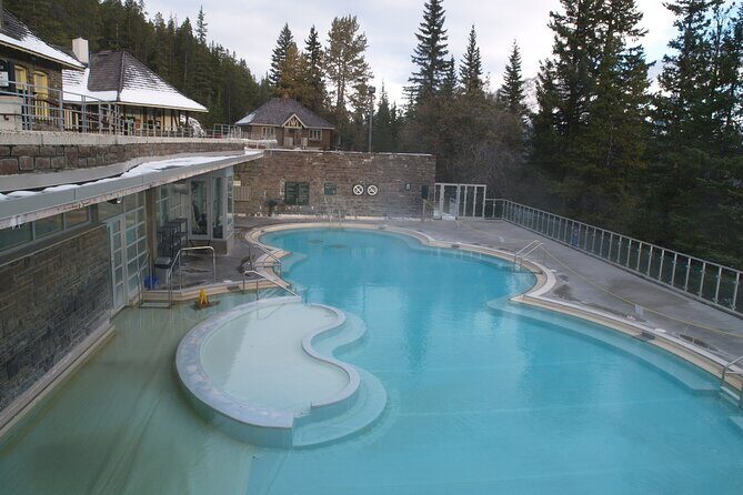 Banff Gondola Upper Hot Springs & Top 3 Lakes Tour from Calgary - Who Will Love This Tour?