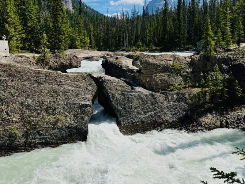 Banff: Lake Louise, Emerald, Marble Canyon and Yoho Tour - FAQs