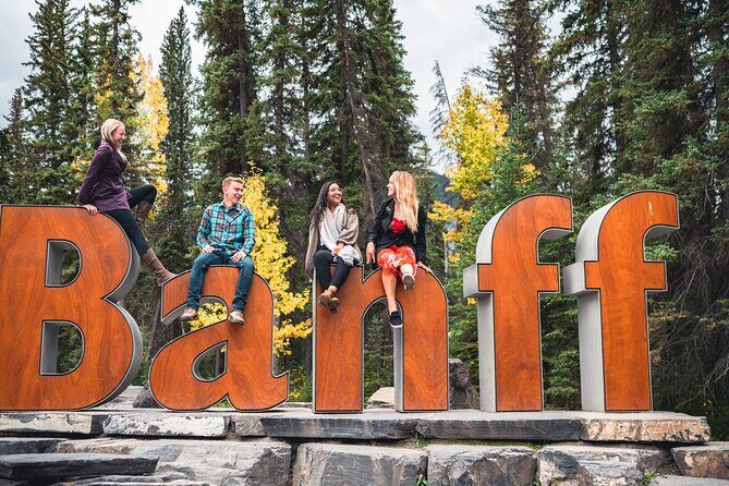 Banff Lake Louise Moraine & Emerald Lake Tour - FAQ