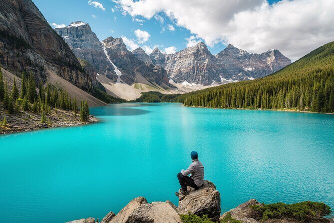 Banff National Park Tour Lake Louise and Moraine Lake by coach - Transportation and Comfort: Hassle-Free and Flexible