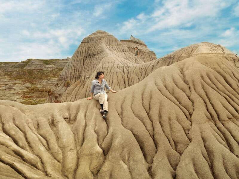 Banff: Private Badlands Tour with Royal Tyrrell Museum - FAQ