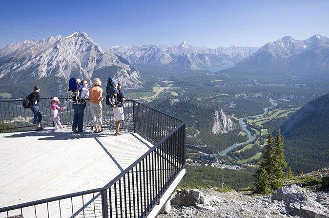 Banff Tour with Gondola & Lake Cruise - roundtrip from Calgary - Frequently Asked Questions