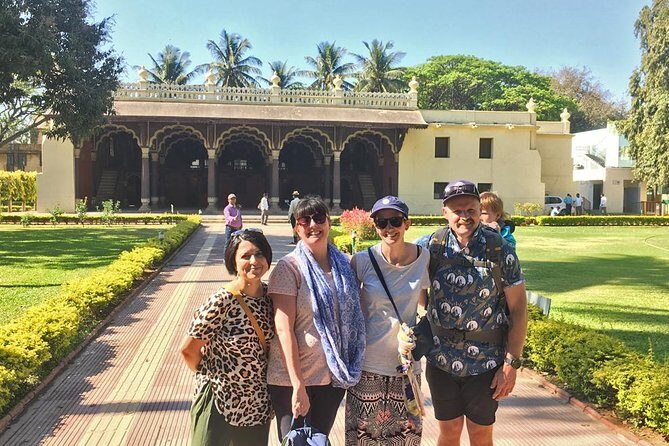 Bangalore Through Its Markets  Heritage & Market Walking Tour - FAQs