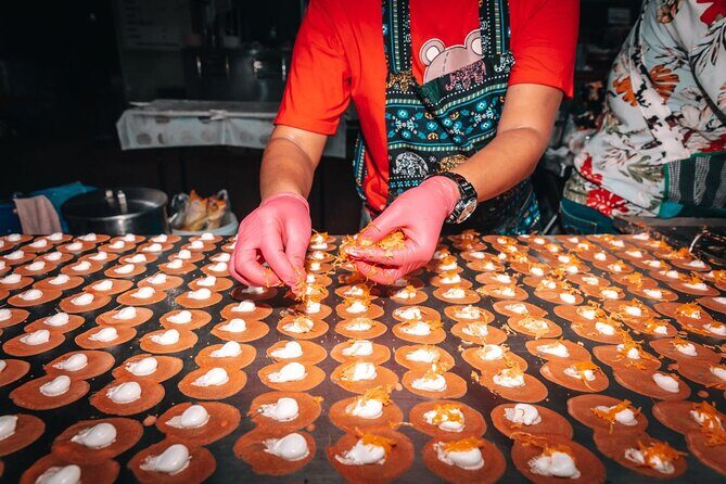 Bangkok Backstreets Food Tour 15 plus Tastings Included - The Food: A Mix of Classic and Hidden Gems