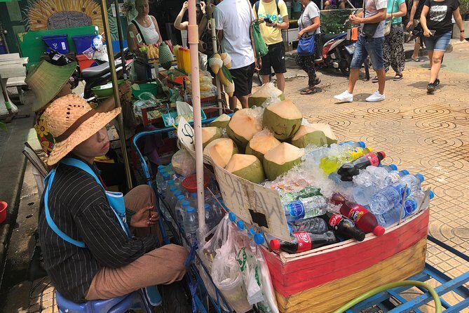 Bangkok: City Highlights Temple and Market Walking Tour - Authentic Insights from Past Participants