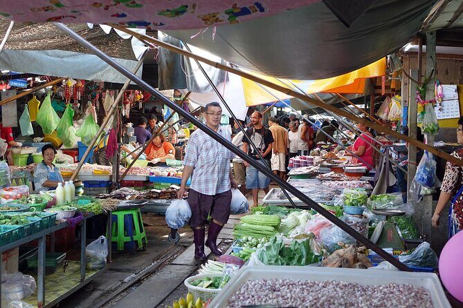 Bangkok Damnoen Floating Market and Maeklong Railway Private Tour - Key Points