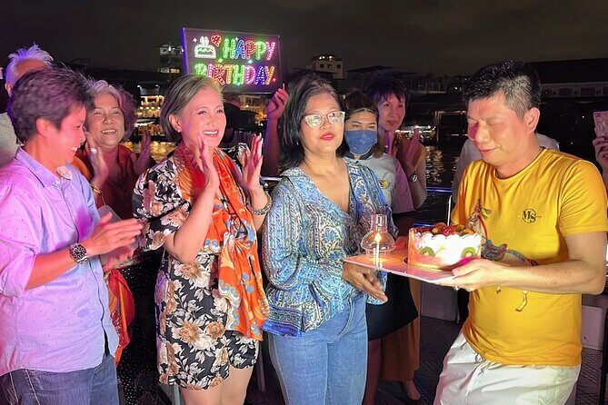 Bangkok Dinner Cruise with Intl Buffet, Live Music & Hotel Pickup - The Sum Up