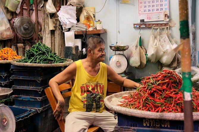 Bangkok Electric Tuk Tuk: Thonburi, Wang Lang & Food Tour - End at Pak Khlong Talat: The Flower Market