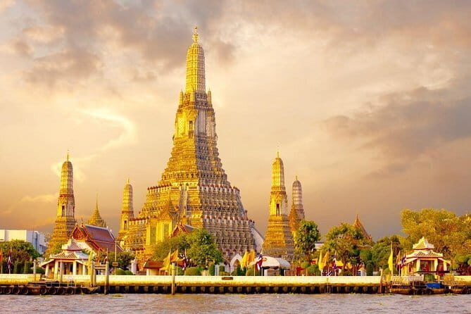 Bangkok Evening Car with Guide and Driver - Who Should Consider This Tour?