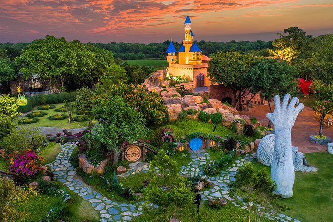 Bangkok Full Day Dream World (Ticket) - Is This Tour Right for You?