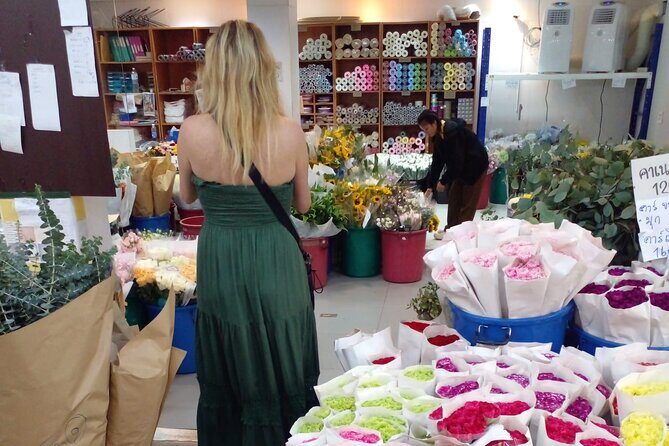 Bangkok Full Day Guided Customizable Tour - FAQ
