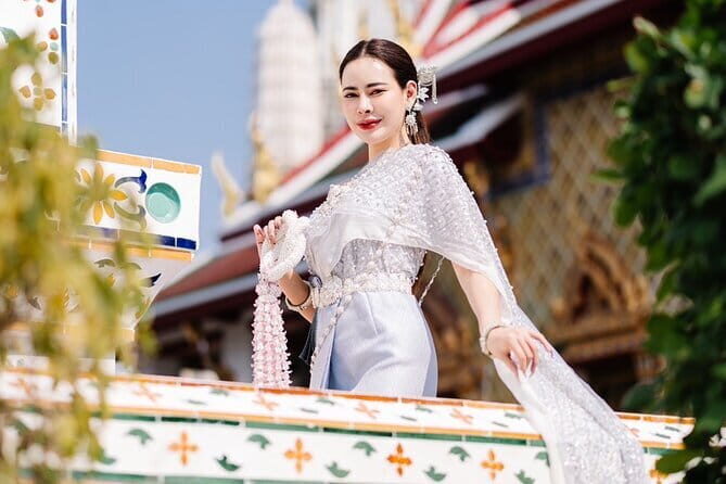 Bangkok Full Set Thai Costume Experience with Hairdo and Makeup - What’s Included and What’s Not