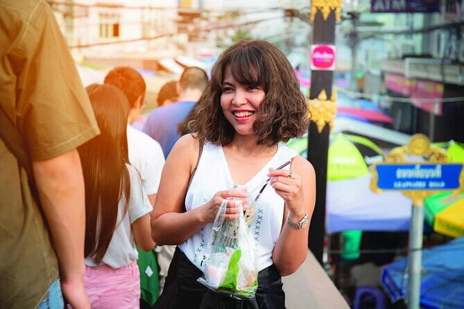 Bangkok History Temples Markets and Food Tasting - The Sum Up