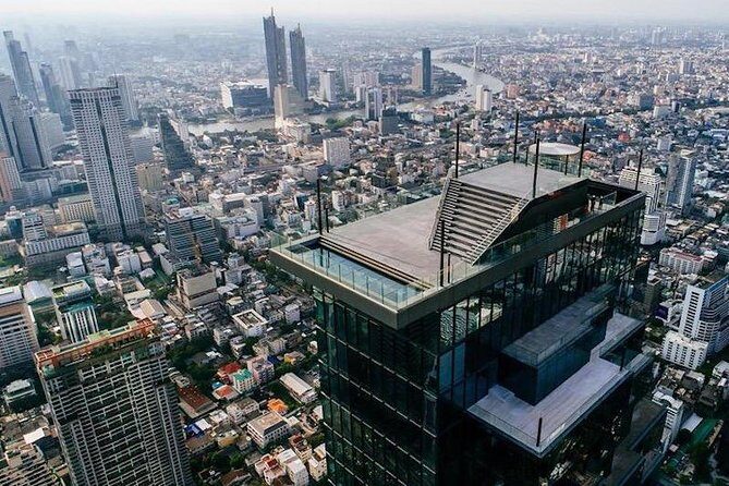 Bangkok King Power MahaNakhon SkyWalk Admission Ticket - The Experience: What to Expect at King Power MahaNakhon SkyWalk