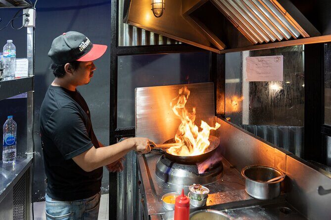 Bangkok: Michelin Street Eats by Tuk-Tuk Guided Food Tour - What the Reviews Say